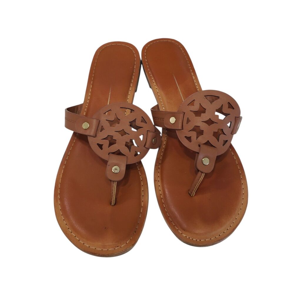 Beautiful Report Women's Brown Medallion Flat Thong Sandals, Size 8.5